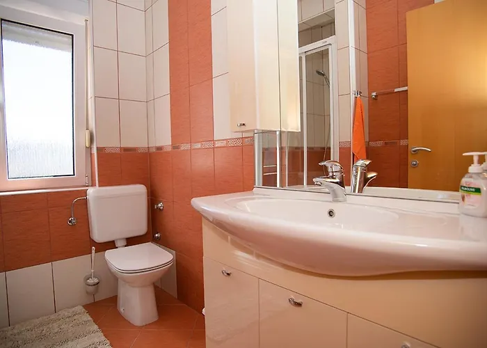 Apartment Mis Rab Palit